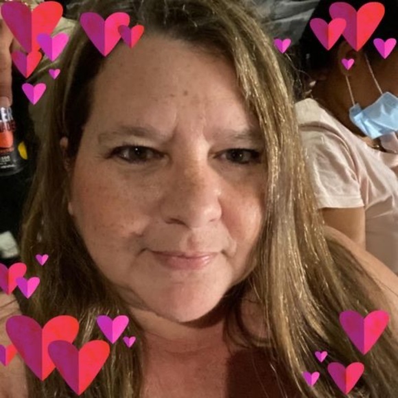 Meet your Posher, Kerri - Picture 1 of 1